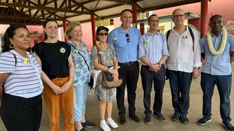 Les 7 sénateurs en visite à Mayotte
