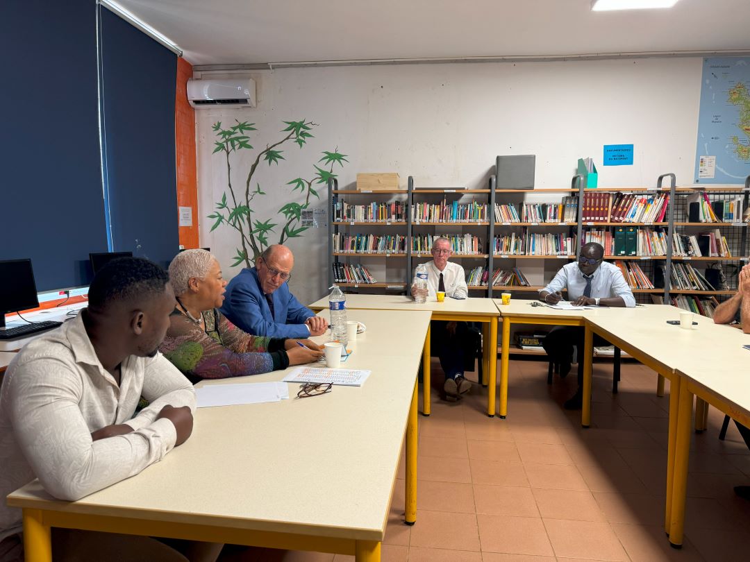 Un temps d'échanges avec l'équipe de direction du LPO de Dzoumogné 