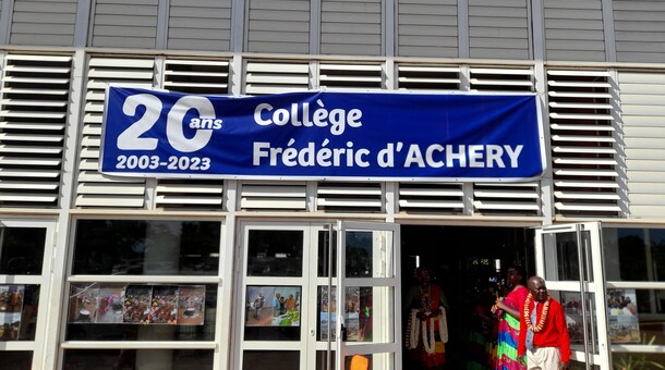 entrée du collège