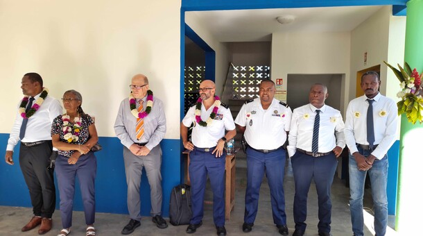 Le recteur et les gendarmes
