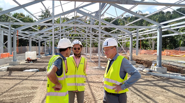 Visite du chantier de la future cité scolaire de Longoni